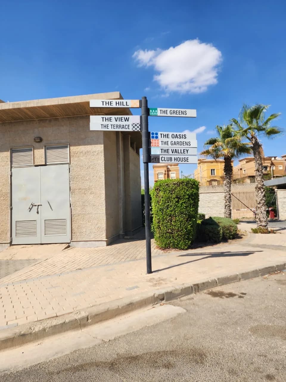 Traffic, Warning, Regulatory & Directional Signage — installed example 8