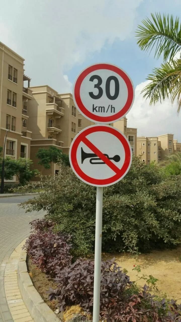 Traffic, Warning, Regulatory & Directional Signage — installed example 6